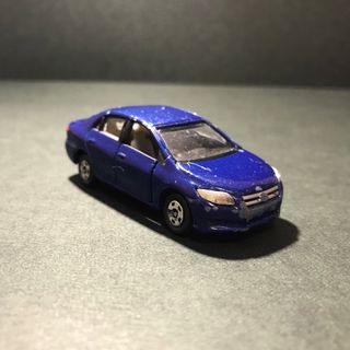 トミカシリーズ(トミカシリーズ)のトミカ　ミニカー　2006  TOYOTA COROLLA axio(ミニカー)