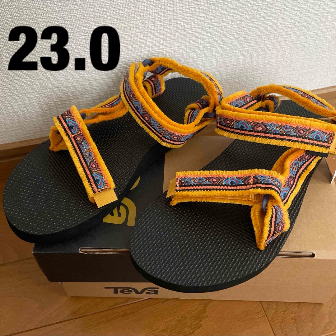 Teva(テバ)のTEVA オリジナル　ユニバーサル　マレッサ レディースの靴/シューズ(スニーカー)の商品写真