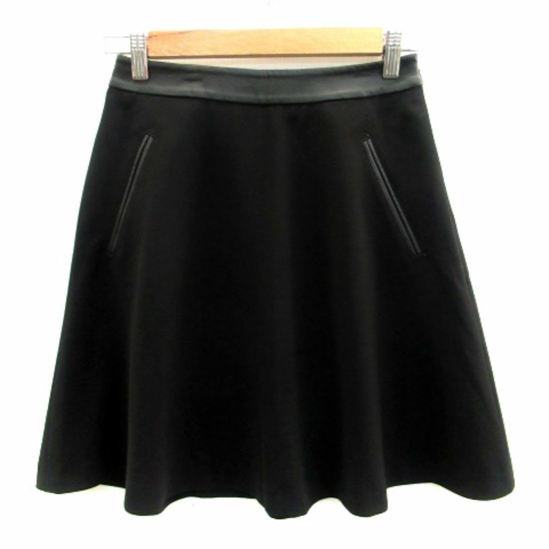 BEAUTY&YOUTH UNITED ARROWS(ビューティアンドユースユナイテッドアローズ)の ユナイテッドアローズ  フェイクレザー S 黒 フレアスカート ひざ丈 切替  レディースのスカート(ひざ丈スカート)の商品写真