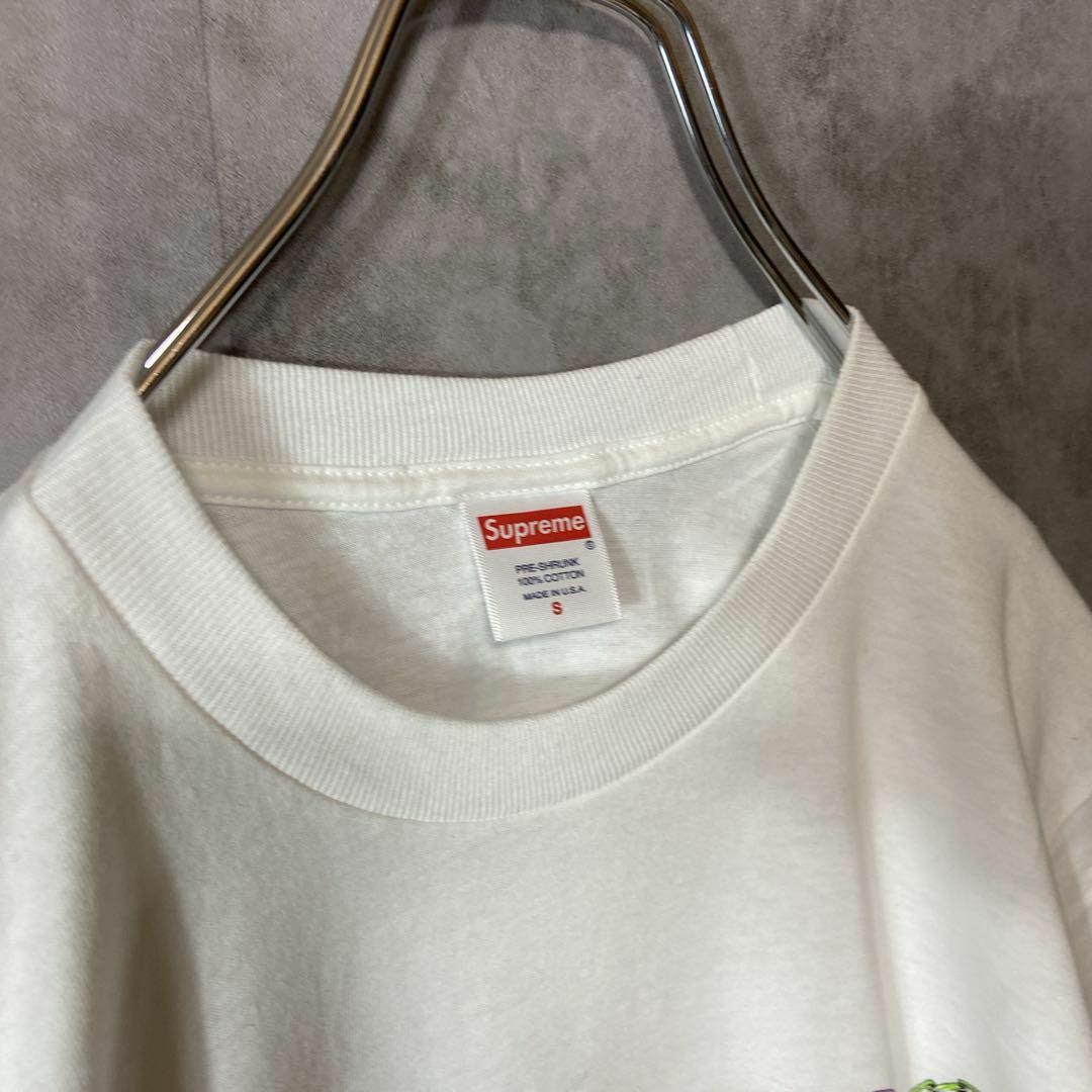 Supreme(シュプリーム)の【即完売モデル、スパイクカブト】supremeプリントTシャツ古着ストリート白 メンズのトップス(Tシャツ/カットソー(半袖/袖なし))の商品写真