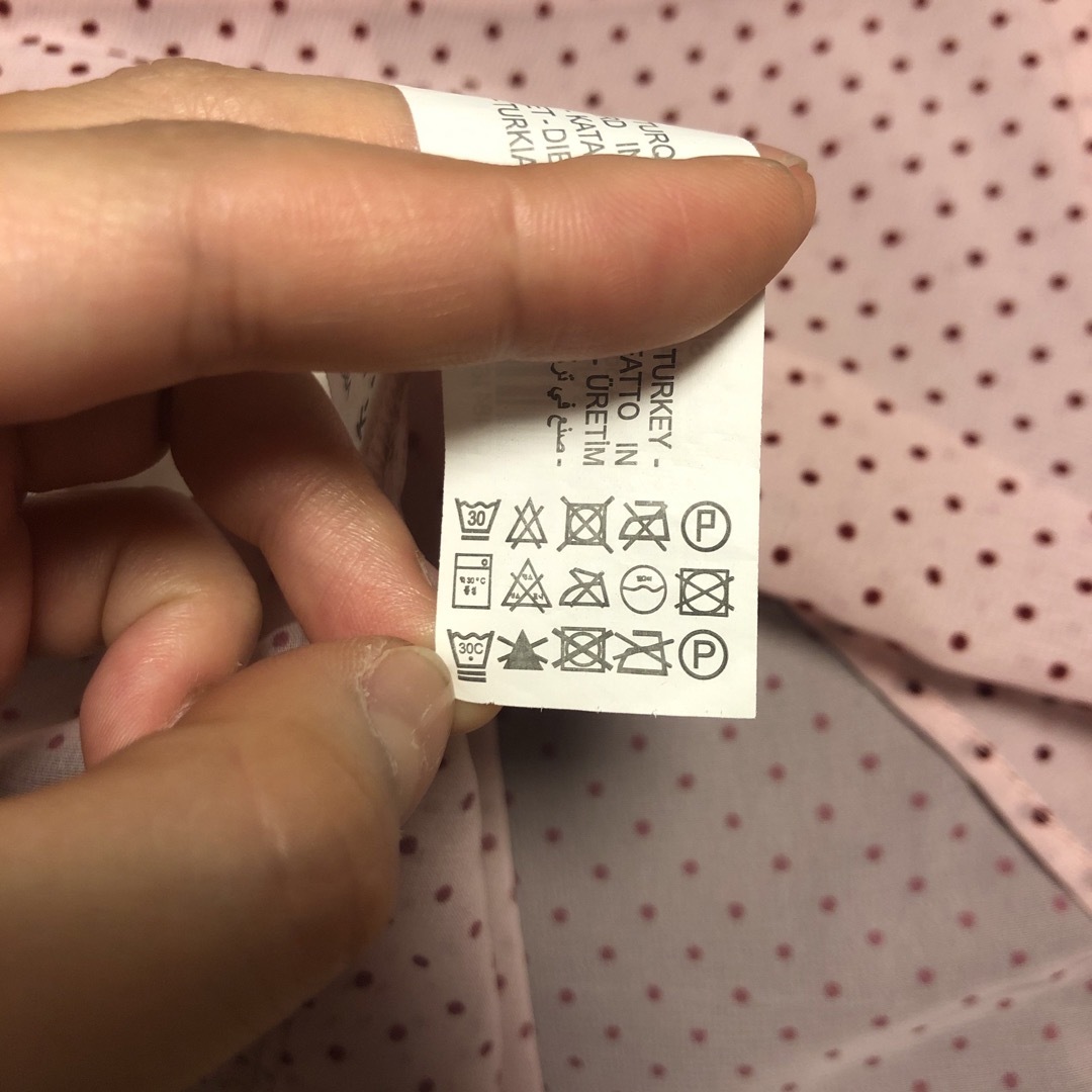 ZARA(ザラ)のZARA ピンク　ブラウス レディースのトップス(シャツ/ブラウス(長袖/七分))の商品写真