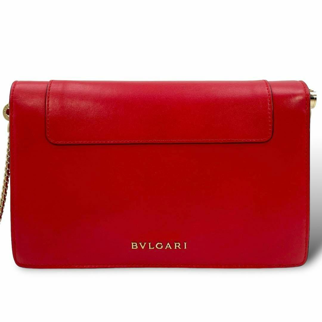 BVLGARI(ブルガリ)の美品 BVLGARI 2way チェーンウォレット スネーク セルペンティ 赤 レディースのバッグ(ショルダーバッグ)の商品写真