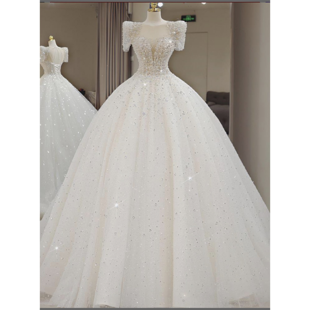 新販売！高級感/ウェディングドレス カラーワンピース 丸首 結婚式パーディ- 花 レディースのフォーマル/ドレス(ウェディングドレス)の商品写真