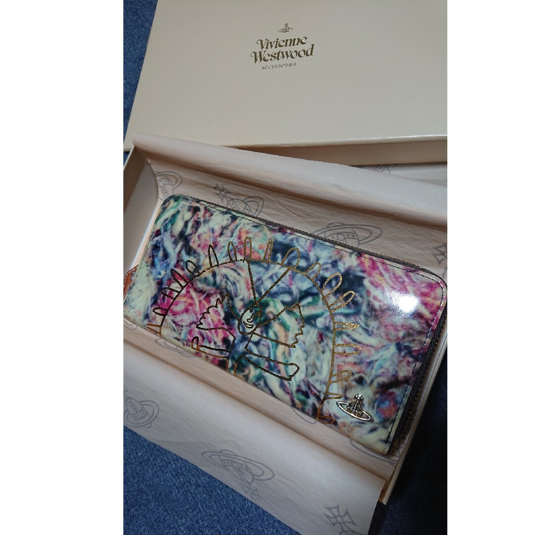 Vivienne Westwood(ヴィヴィアンウエストウッド)のVivienne Westwood SIVA長財布ウォレット レディースのファッション小物(財布)の商品写真