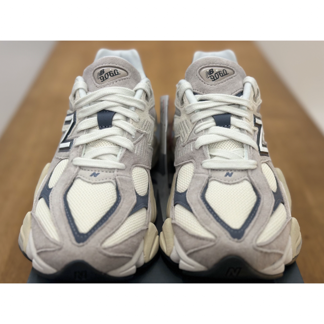 New Balance(ニューバランス)の人気モデル！New Balance U9060EEB 23.0 ニューバランス レディースの靴/シューズ(スニーカー)の商品写真