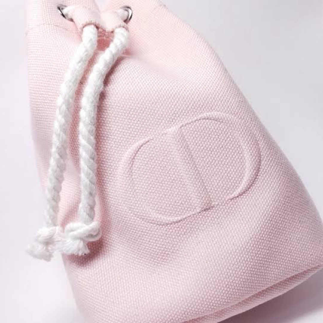 Dior(ディオール)の【お値下げ中】Dior ピンクポーチ ノベルティ限定 レディースのファッション小物(ポーチ)の商品写真