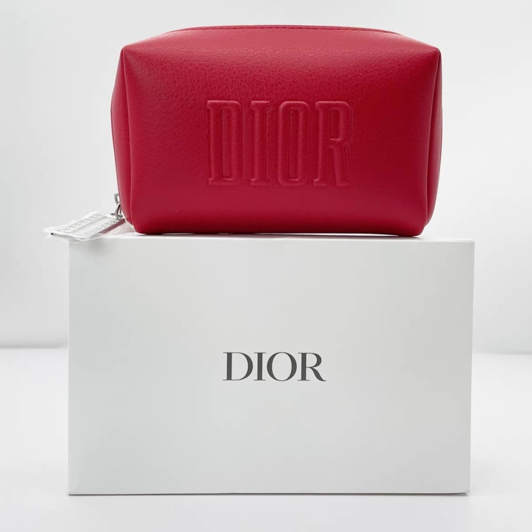 Christian Dior(クリスチャンディオール)の新品未使用 ディオール ノベルティ ポーチ レッド レディースのファッション小物(ポーチ)の商品写真
