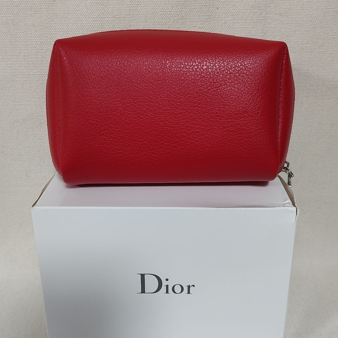 Christian Dior(クリスチャンディオール)の新品未使用 ディオール ノベルティ ポーチ レッド レディースのファッション小物(ポーチ)の商品写真