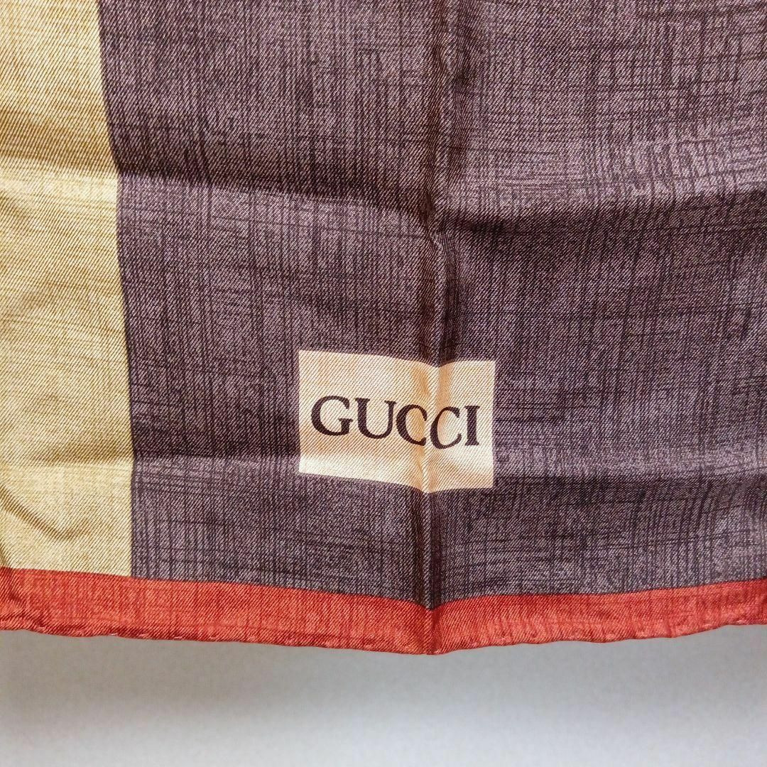 Gucci(グッチ)のけ424新品・未使用　グッチ　スカーフ　最高級シルク100　花柄　マルチカラー レディースのファッション小物(ハンカチ)の商品写真