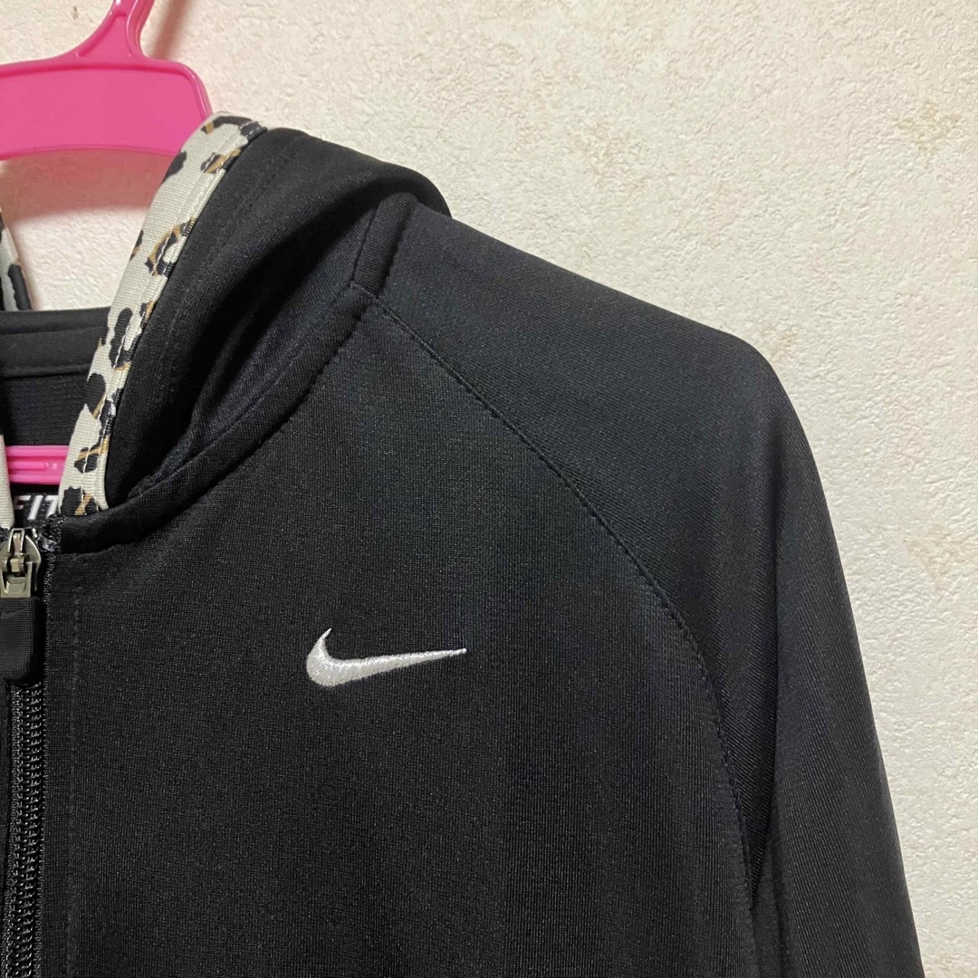 NIKE(ナイキ)のパーカー ドライ 運動 ナイキ   レディースのトップス(パーカー)の商品写真