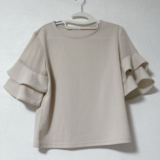 ハニーズ(HONEYS)のハニーズ　半袖　シアー　トップス　ベージュ　(Tシャツ/カットソー(半袖/袖なし))