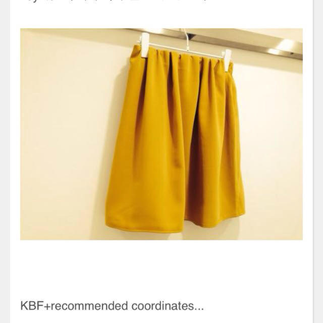 KBF+(ケービーエフプラス)のKBF♡タックボリュームスカート レディースのスカート(ひざ丈スカート)の商品写真