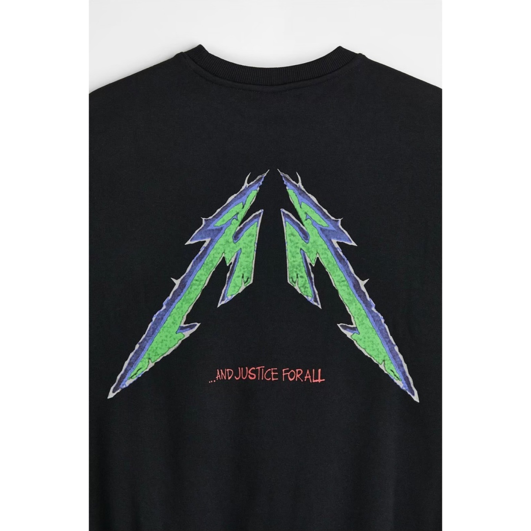 H&M(エイチアンドエム)のH&M METALLICA メタリカ S スウェット バンドT 古着 裏起毛 メンズのトップス(スウェット)の商品写真