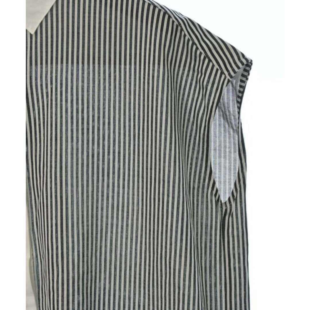 PUPULA(ププラ)のPUPULA ププラ カジュアルシャツ 40(M位) 黒x白(ストライプ) 【古着】【中古】 レディースのトップス(シャツ/ブラウス(長袖/七分))の商品写真