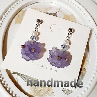 お花可愛いピアスＮｏ．243  ハンドメイド(ピアス)