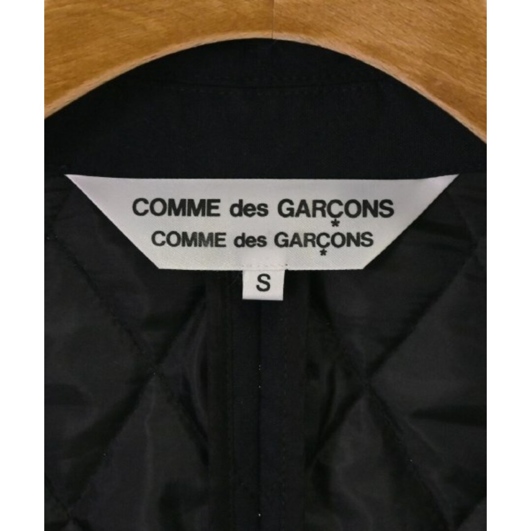 COMME des GARCONS COMME des GARCONS(コムデギャルソンコムデギャルソン)のCOMME des GARCONS COMME des GARCONS 【古着】【中古】 レディースのジャケット/アウター(テーラードジャケット)の商品写真