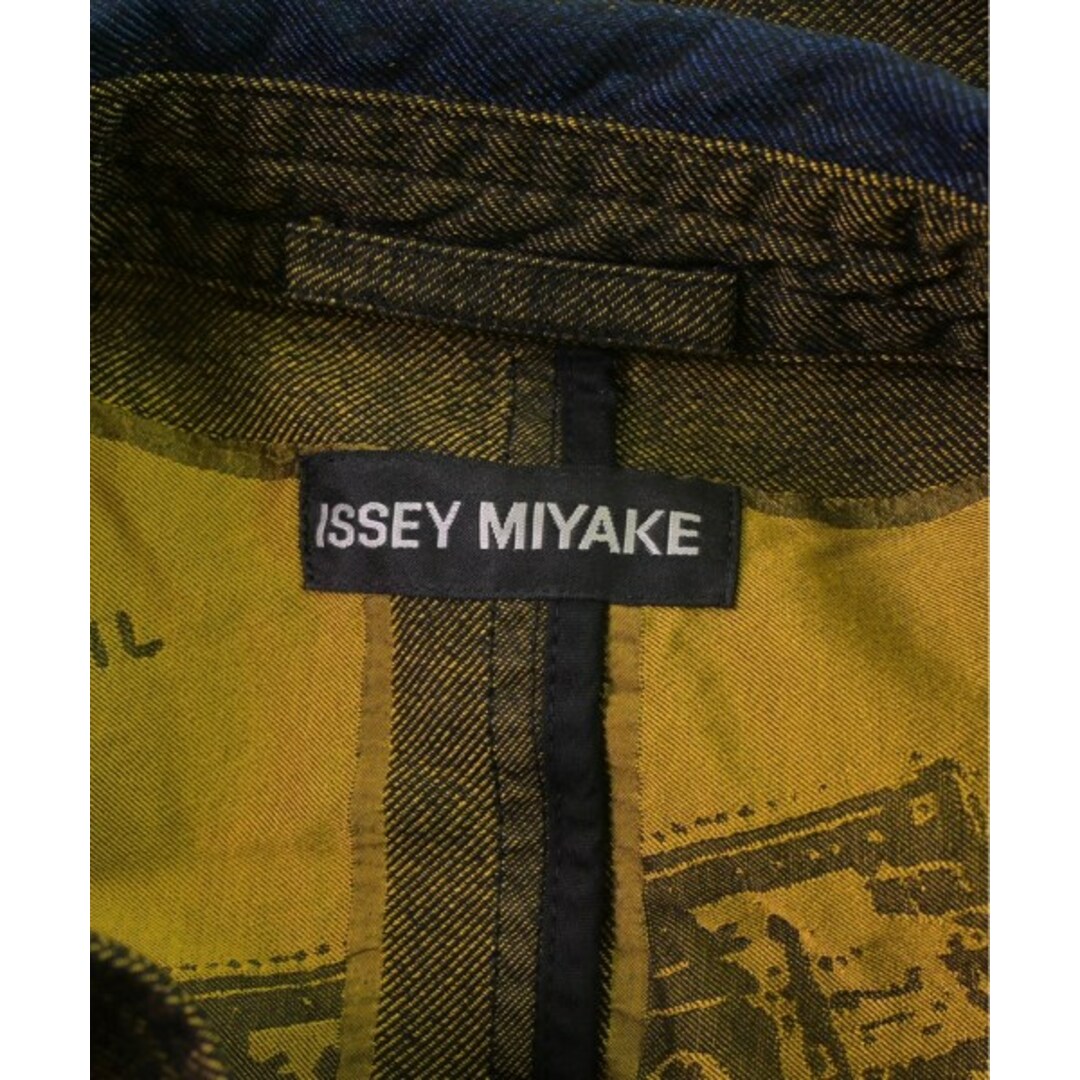 ISSEY MIYAKE(イッセイミヤケ)のISSEY MIYAKE イッセイミヤケ トレンチコート M 黄x黒等(総柄) 【古着】【中古】 メンズのジャケット/アウター(トレンチコート)の商品写真