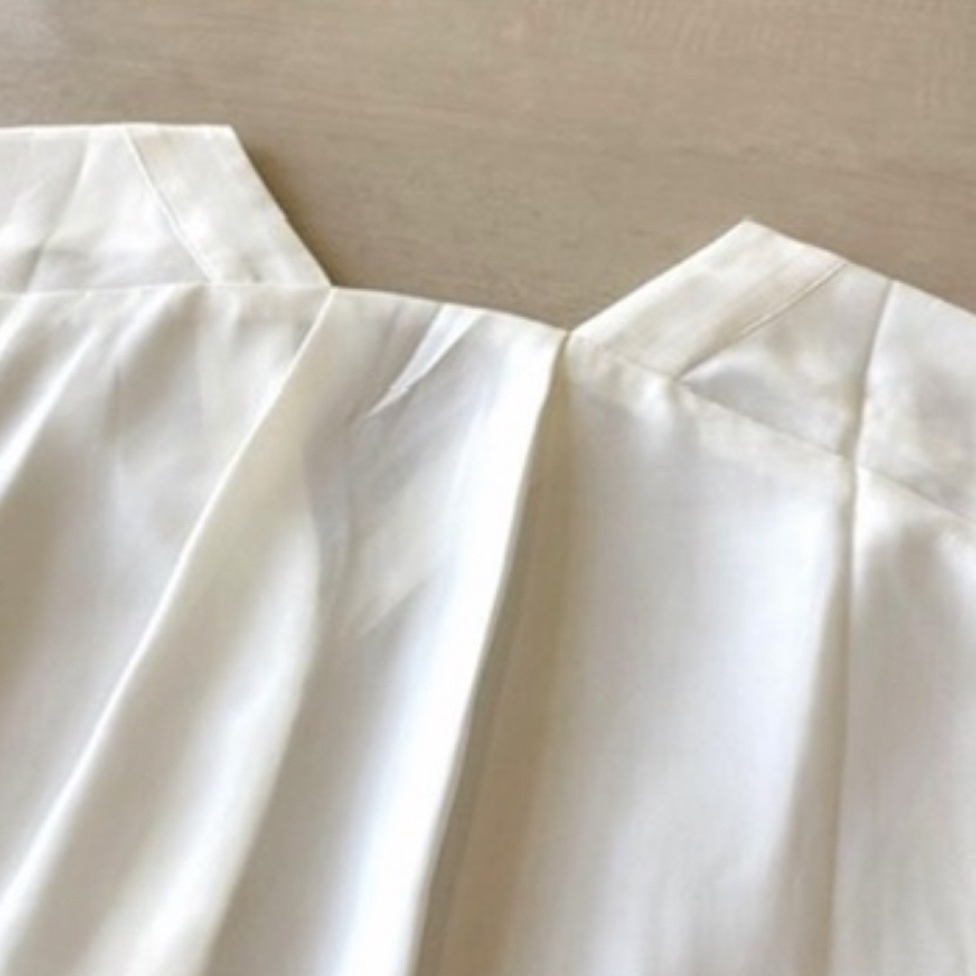 Techichi(テチチ)の新品タグ付き✨テチチ　　白ブラウス レディースのトップス(シャツ/ブラウス(半袖/袖なし))の商品写真