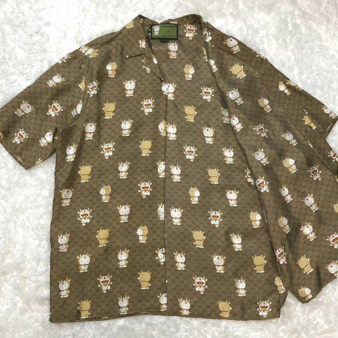 Gucci(グッチ)の【新品・タグ付き】グッチ×ドラえもん 牛えもん シルク オープンカラーシャツ メンズのトップス(シャツ)の商品写真