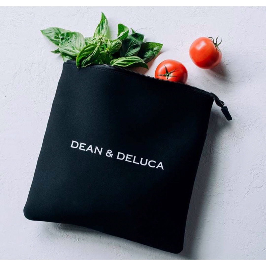 DEAN & DELUCA(ディーンアンドデルーカ)の新品未開封 DEAN&DELUCA クッションインナーポーチ ブラック 黒  レディースのファッション小物(ポーチ)の商品写真