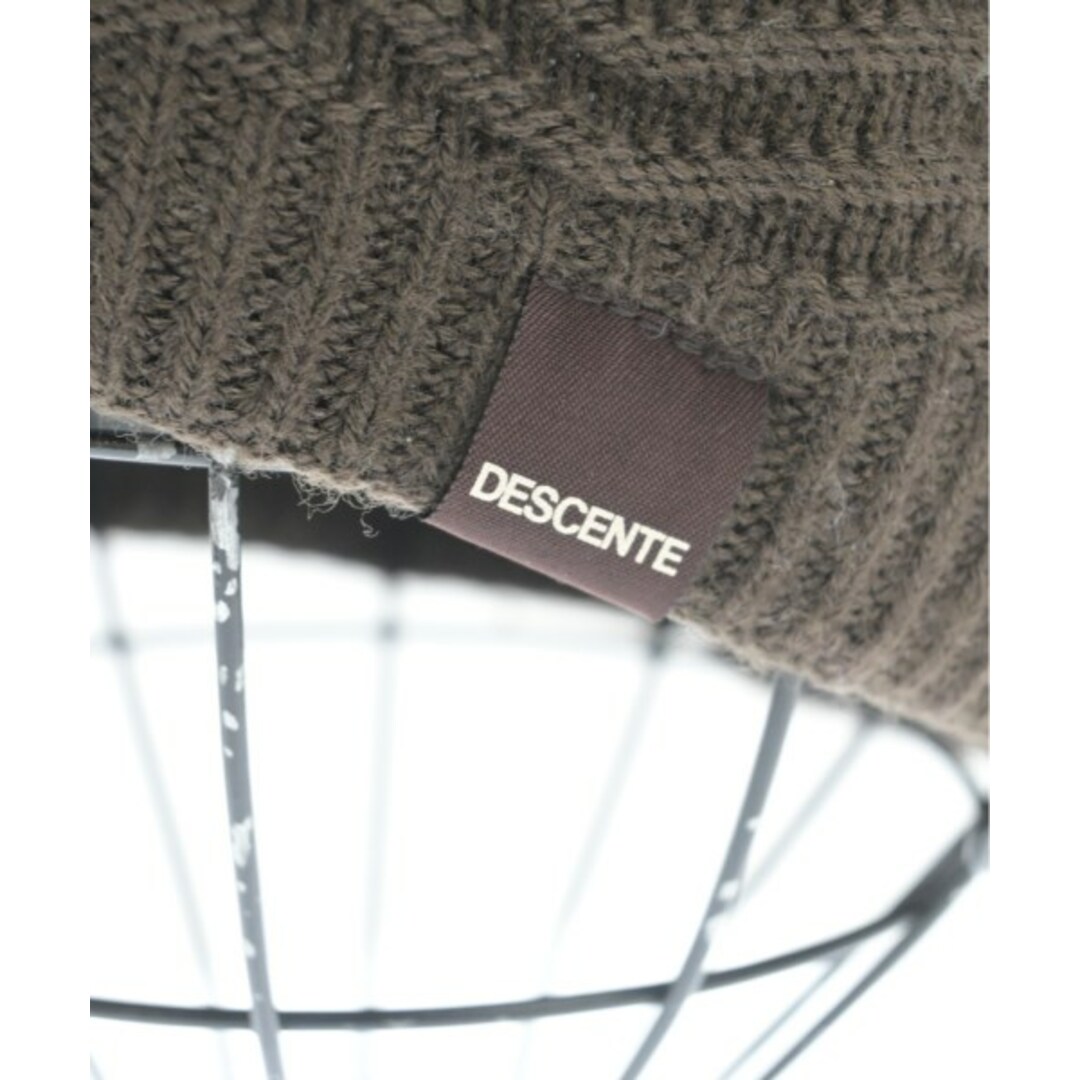 DESCENTE(デサント)のDESCENTE デサント ニットキャップ・ビーニー - 茶 【古着】【中古】 メンズの帽子(ニット帽/ビーニー)の商品写真