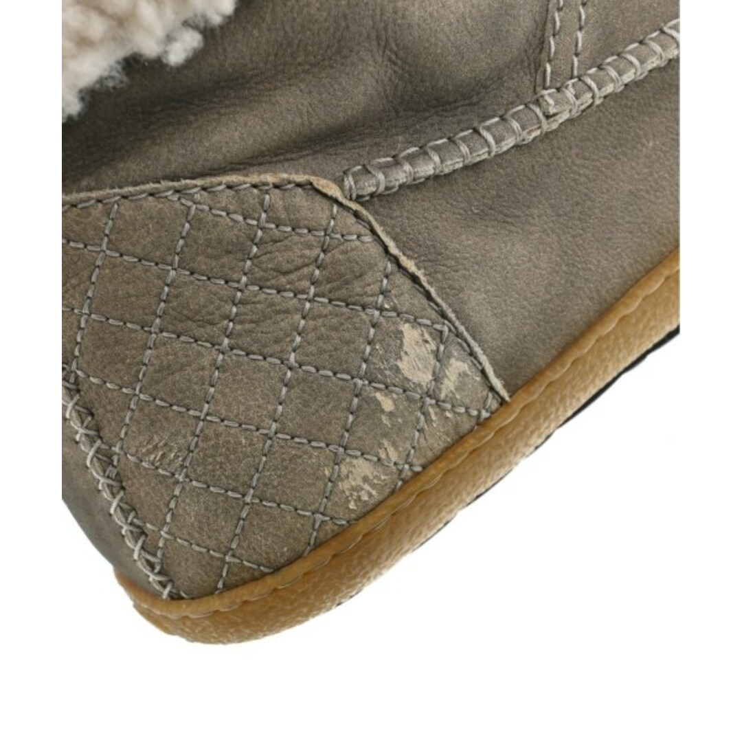 CHANEL(シャネル)のCHANEL シャネル ブーツ EU38(24.5cm位) グレー 【古着】【中古】 レディースの靴/シューズ(ブーツ)の商品写真