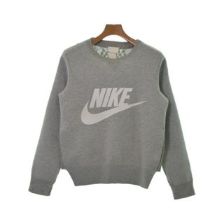 ナイキ(NIKE)のNIKE ナイキ ニット・セーター S グレー 【古着】【中古】(ニット/セーター)