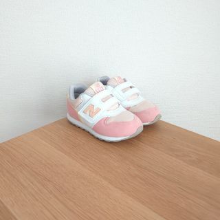 ニューバランス(New Balance)の最終価格 ニューバランス ベビー キッズ スニーカー 996 ピンク 15(スニーカー)