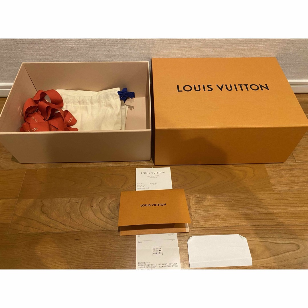 LOUIS VUITTON(ルイヴィトン)のルイヴィトン　ローファー　【美品】 レディースの靴/シューズ(ローファー/革靴)の商品写真