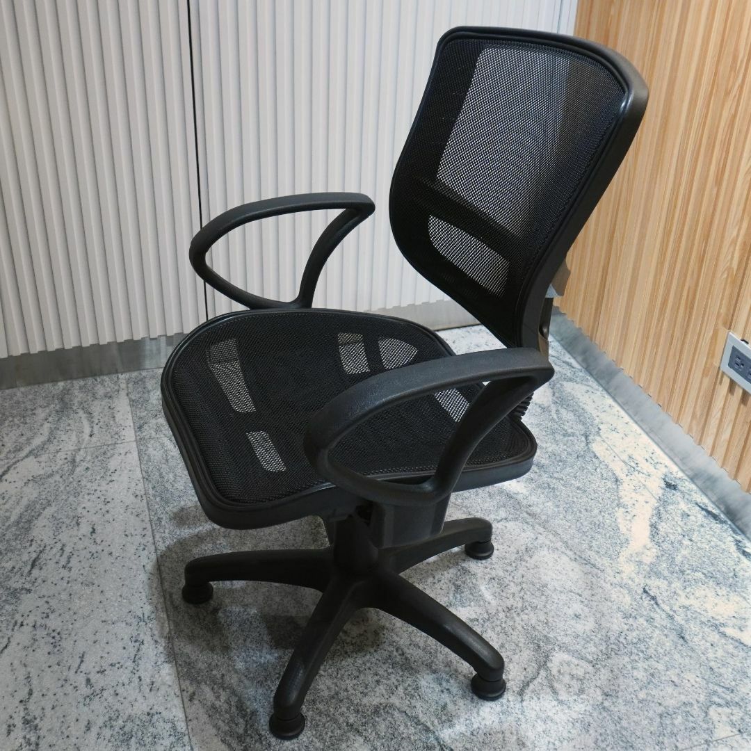 AXL 低の固定キャスター、椅子 オプションの固定キャスター 5 個セット オフ インテリア/住まい/日用品のオフィス用品(オフィス用品一般)の商品写真