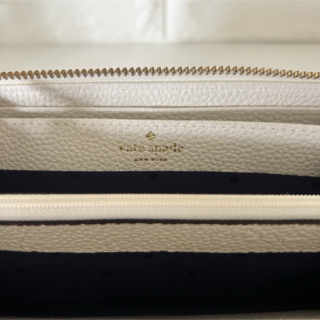 kate spade new york(ケイトスペードニューヨーク)のkate spade  ケイトスペード　長財布  ラウンドファスナー レディースのファッション小物(財布)の商品写真