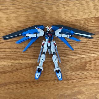 バンダイ(BANDAI)の【組立済】RG 1/144 ZGMF-X10A フリーダムガンダム(模型/プラモデル)