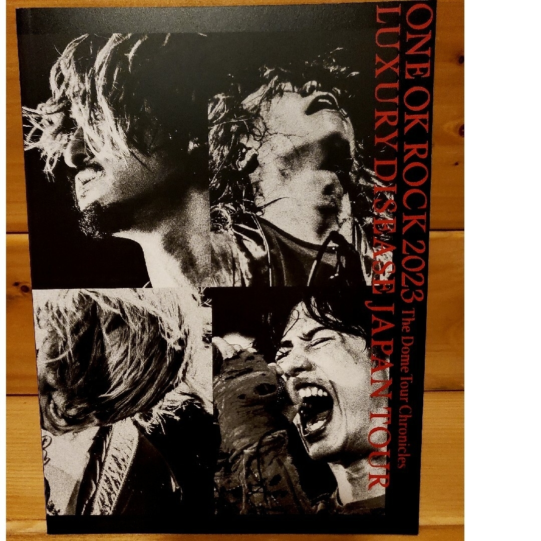 「ONE　OK　ROCK　2023　LUXURY　DISEASE　JAPAN　T エンタメ/ホビーのDVD/ブルーレイ(ミュージック)の商品写真