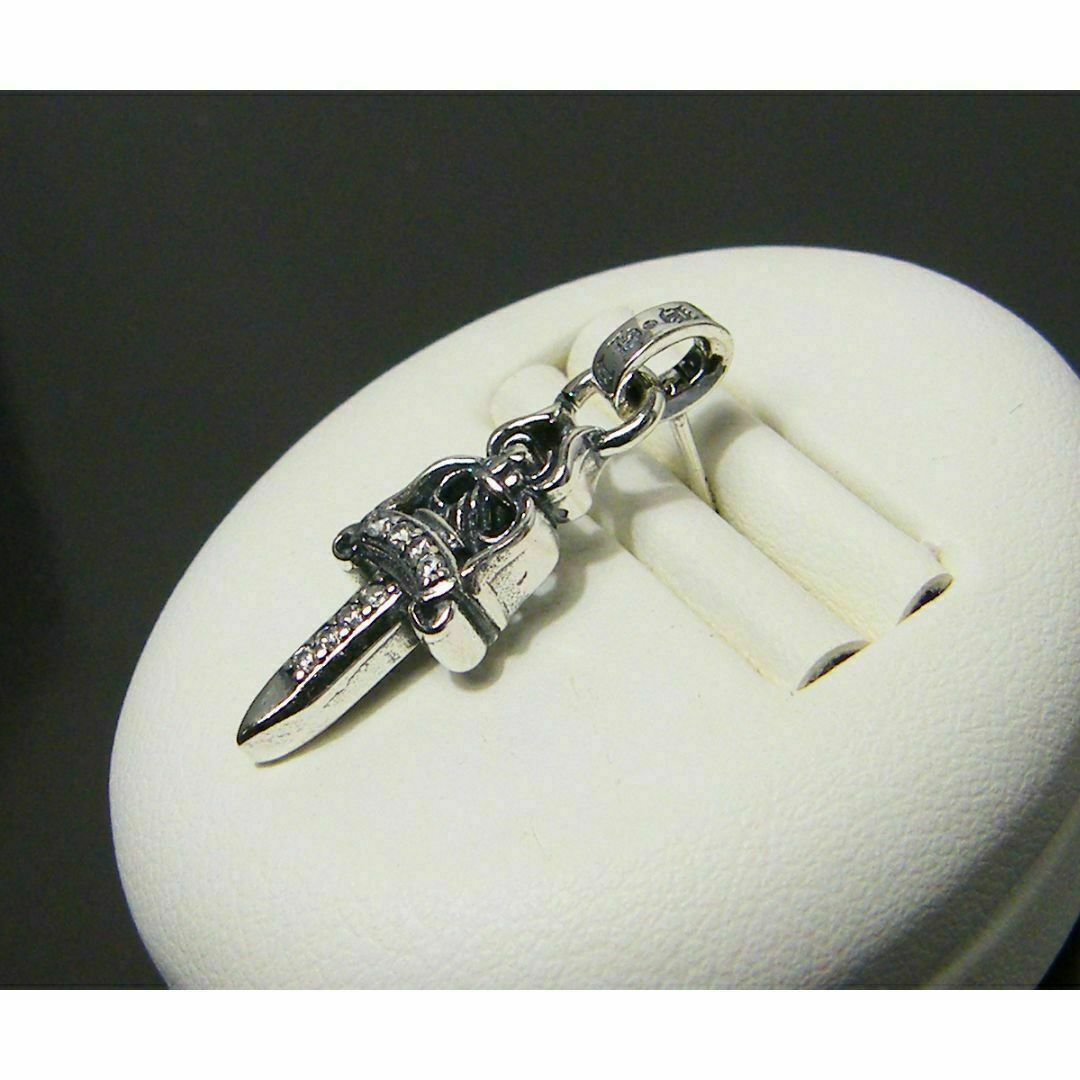 シルバー925 ダイヤモンドcz ダガー ピアス SILVER DAGGER メンズのアクセサリー(ピアス(片耳用))の商品写真