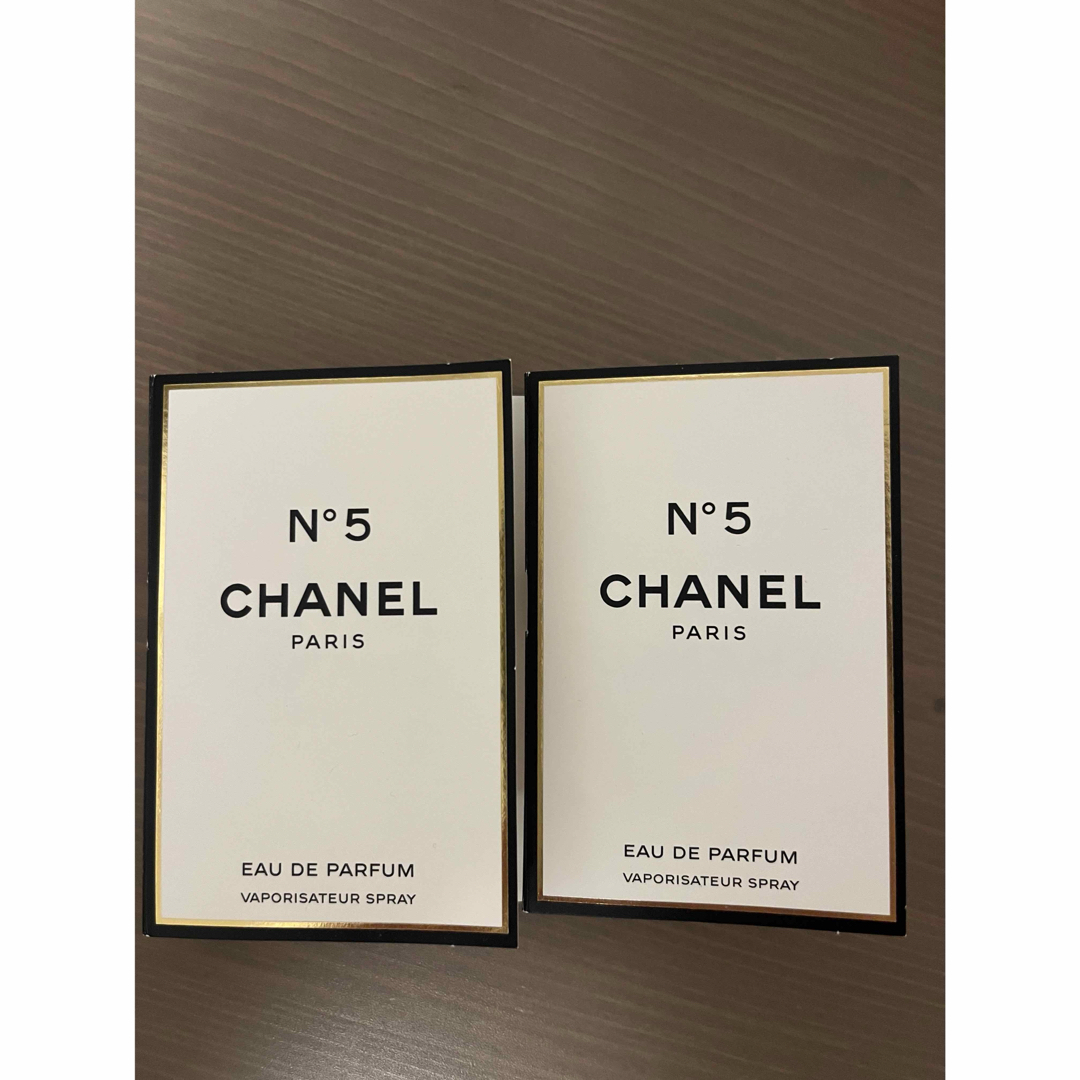 CHANEL(シャネル)のCHANEL シャネル　No.5 香水　サンプル　2個 コスメ/美容の香水(ユニセックス)の商品写真