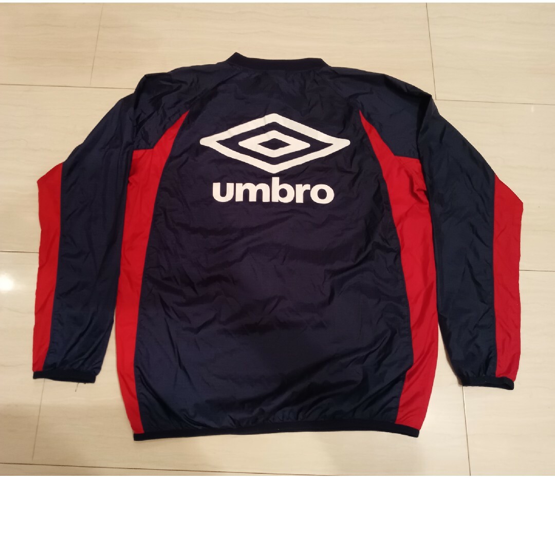 UMBRO(アンブロ)のUMBRO アンブロ ピステアンブロ スポーツ/アウトドアのサッカー/フットサル(ウェア)の商品写真