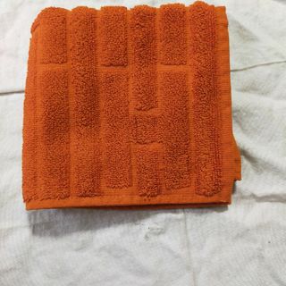 エルメス(Hermes)のエルメス　タオルハンカチ　新品未使用品　オレンジ　箱付き(ハンカチ)