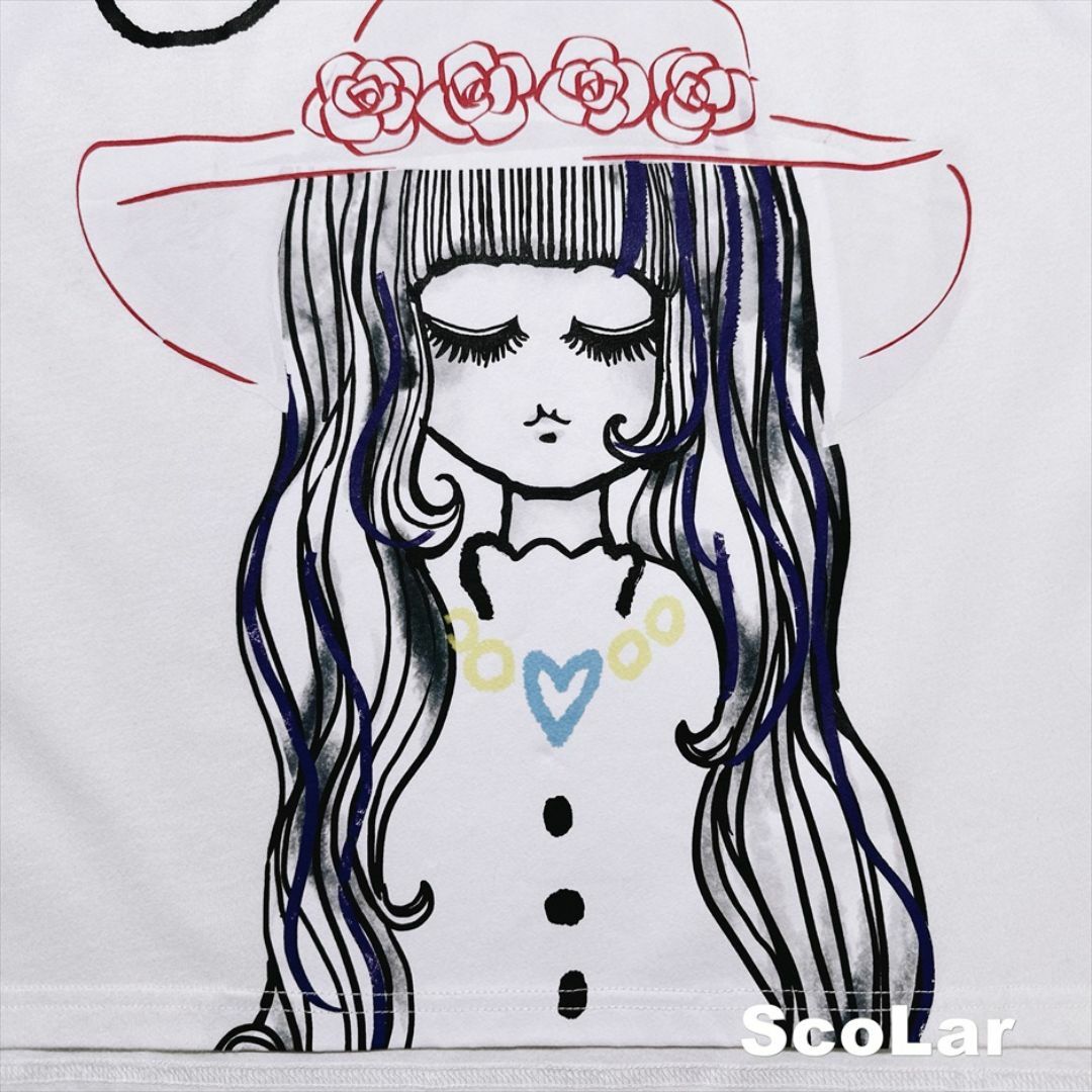 ScoLar(スカラー)の【ScoLar】お洒落スカラーちゃんグラフィック ロングTシャツ タグ付未使用 レディースのトップス(Tシャツ(長袖/七分))の商品写真