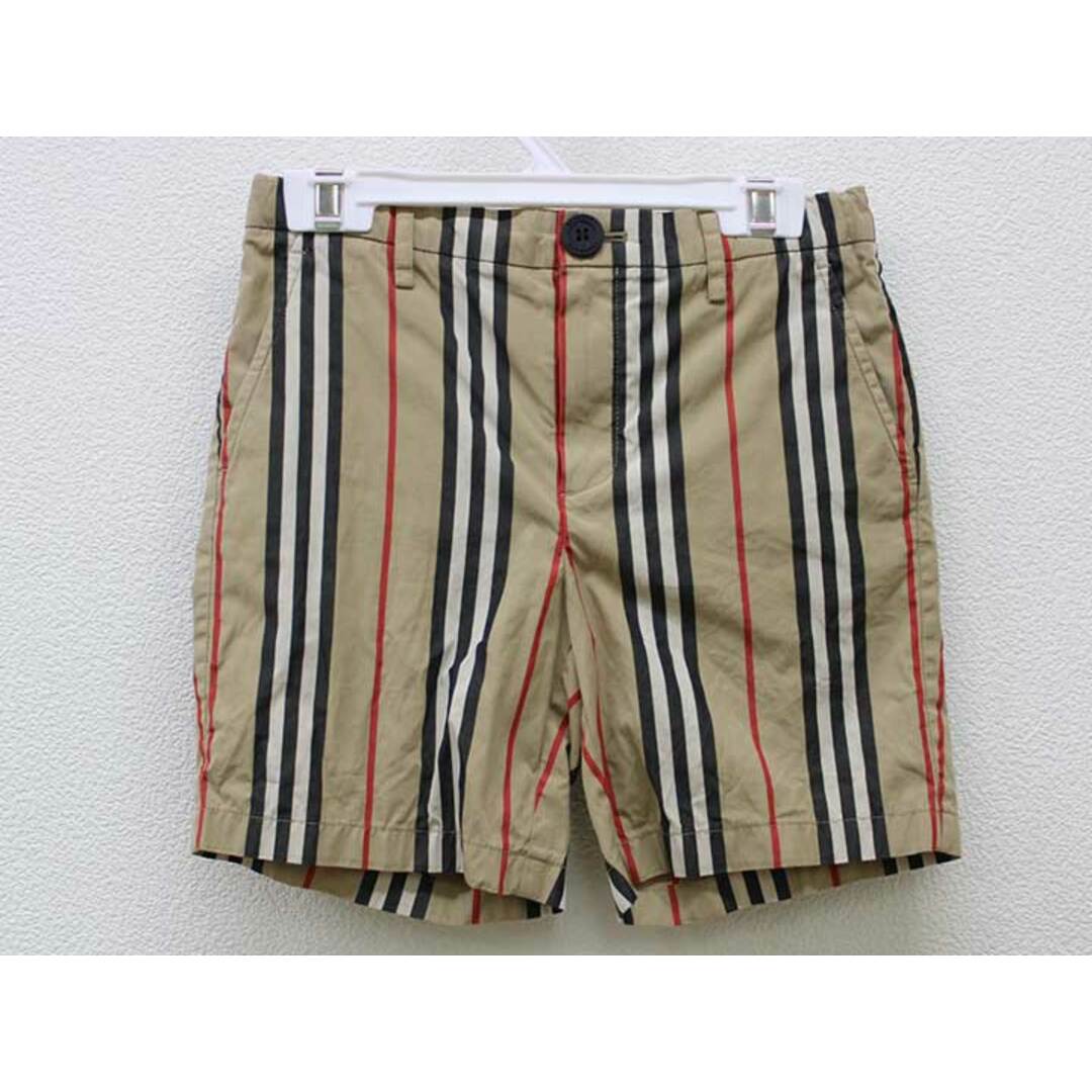 BURBERRY - 【春夏物 新入荷!】▽バーバリー/BURBERRY▽128cm ハーフパンツ/ショートパンツ/半ズボン/短パン ベージュ×黒系 アイコンストライプ【中古】子供服 キッズ kids 男の子 春夏 bottoms 214042の通販 by キッズセカンズ&セカンズ ラクマ店| バーバリーならラクマ BURBERRY - 【春夏物 新入荷!】▽バーバリー/BURBERRY▽128cm ハーフパンツ/ショートパンツ/半ズボン/短パン ベージュ×黒系 アイコンストライプ【中古】子供服 キッズ kids 男の子 春夏 bottoms 214042の通販 by キッズセカンズ&セカンズ ラクマ店| バーバリーならラクマ