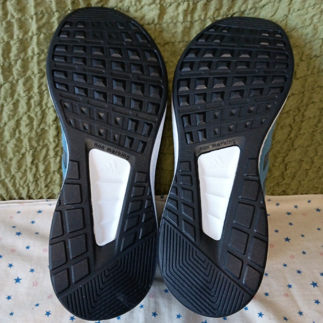 adidas(アディダス)のアディダス adidas スニーカー CORERUNNER M(27.5) メンズの靴/シューズ(スニーカー)の商品写真
