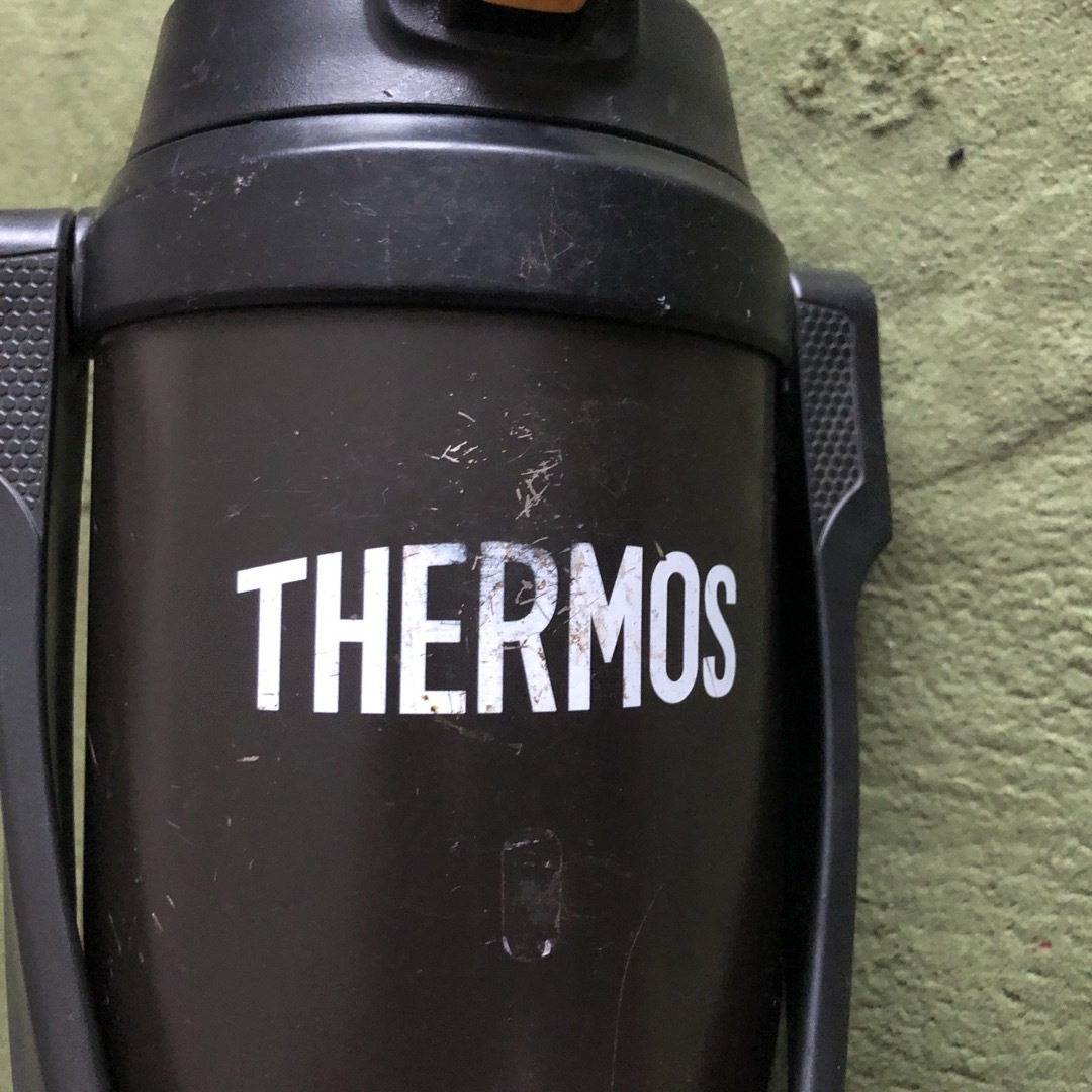 THERMOS(サーモス)の【フタに難あり】THERMOS  ジャグ2リットル インテリア/住まい/日用品のインテリア/住まい/日用品 その他(その他)の商品写真