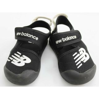 ニューバランス(New Balance)の【夏物 新入荷!】◇ニューバランス/NB/New Balance◇16cm サンダル/シューズ/靴 黒×白 アウトドア キャンプ 川遊び 水遊び プール 海水浴【中古】子供 キッズ kids 男の子 女の子 夏 shoes seasonal 424042(サンダル)