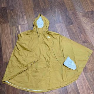 ザノースフェイス(THE NORTH FACE)のTHE NORTH FACE Access Poncho 美品　アウター(ポンチョ)