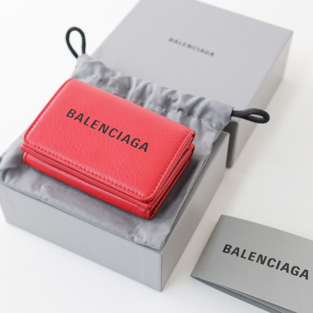 Balenciaga(バレンシアガ)のバレンシアガ BALENCIAGA 551921 DLQ4N エブリデイ ミニウォレット/レッド レザー ミニ財布 3つ折り【2400013834384】 レディースのファッション小物(財布)の商品写真