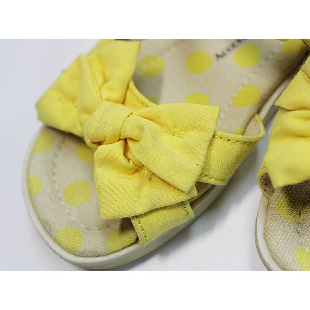 BeBe(ベベ)の【夏物 新入荷!】▼ベベ/BeBe▼15cm サンダル/シューズ/靴 黄×ベージュ 【中古】 子供 キッズ kids 女の子 夏 shoes 624042 キッズ/ベビー/マタニティのキッズ靴/シューズ(15cm~)(サンダル)の商品写真