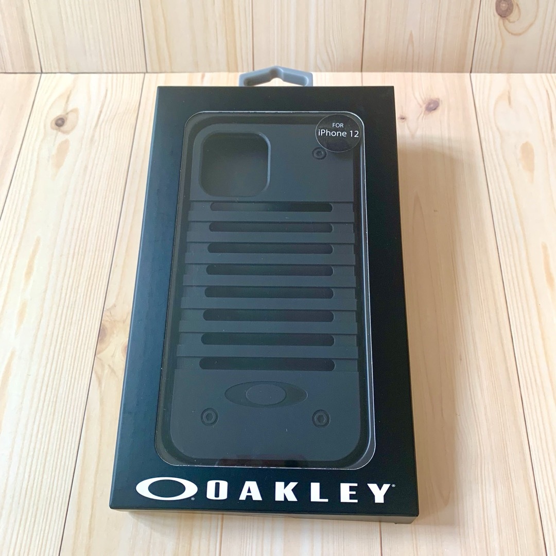 Oakley(オークリー)のOAKLEY スマホケース　 スマホ/家電/カメラのスマホアクセサリー(iPhoneケース)の商品写真
