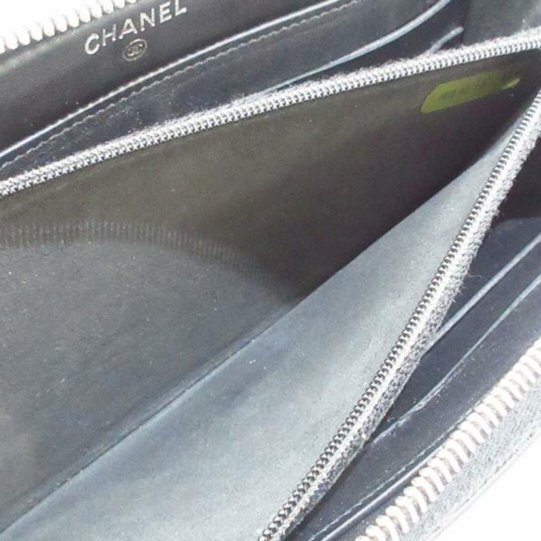 CHANEL(シャネル)のCHANEL(シャネル) 長財布 - 黒 ラウンドファスナー/シルバー金具 エナメル（レザー） レディースのファッション小物(財布)の商品写真