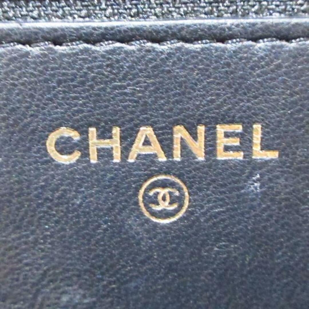 CHANEL(シャネル)のCHANEL(シャネル) 財布 マトラッセ 黒×ゴールド チェーンウォレット/リボン/フェイクパール ラムスキン レディースのファッション小物(財布)の商品写真