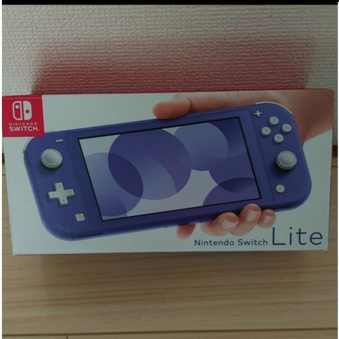 Nintendo Switch(ニンテンドースイッチ)のNintendo Switch LITE ブルー 本体 エンタメ/ホビーのゲームソフト/ゲーム機本体(携帯用ゲーム機本体)の商品写真