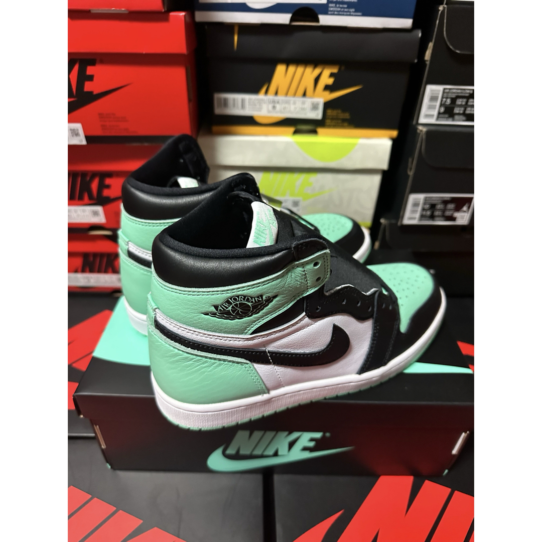 NIKE(ナイキ)のNike Air Jordan 1 High OG Green Glow メンズの靴/シューズ(スニーカー)の商品写真